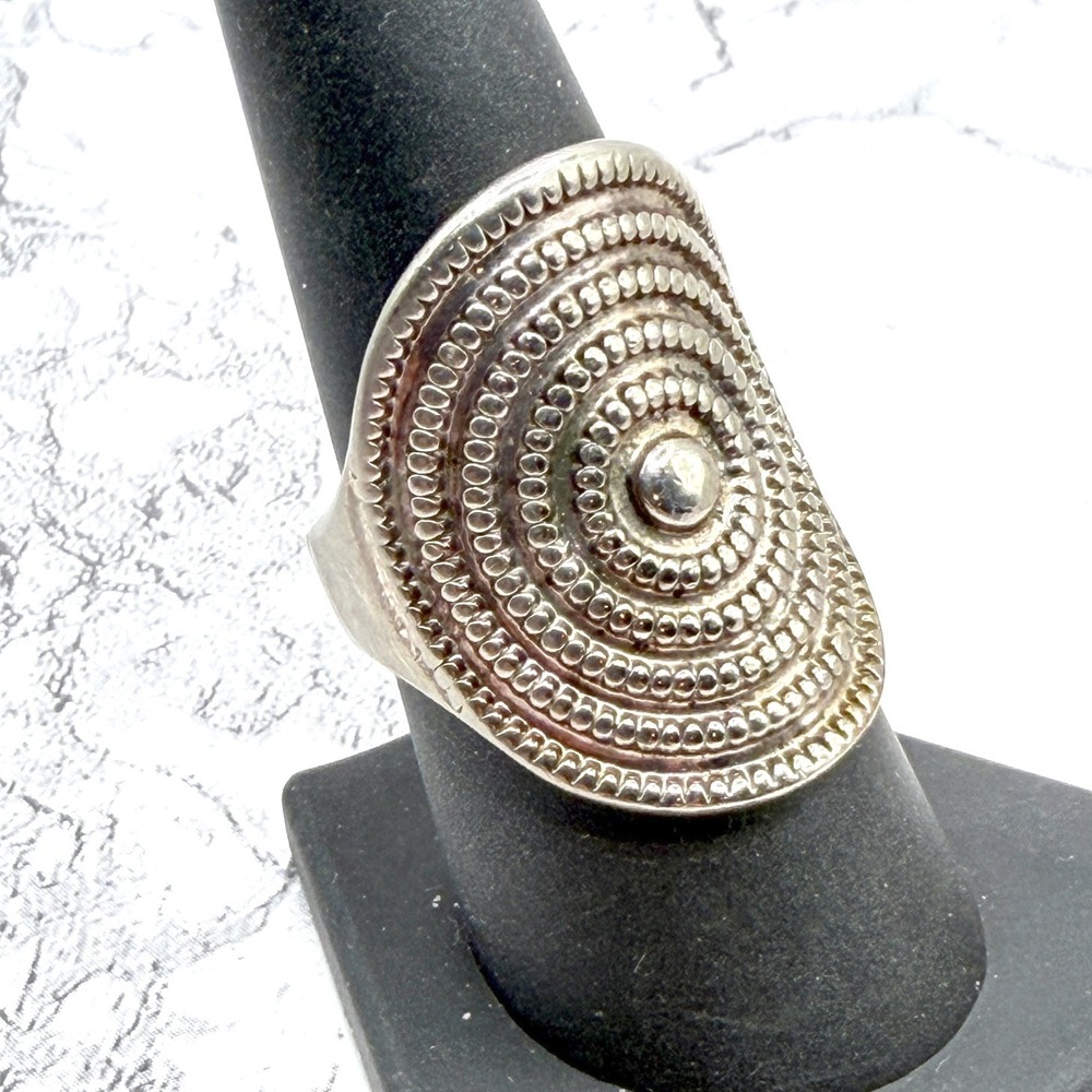 Vintage Silver Tone Swirl Statement Ring Size 8.25 Textured Oval See Video